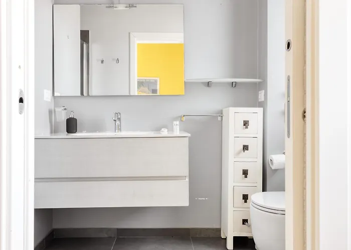 Apartment Joivy Stylish 2br Flat Next To Navigli *